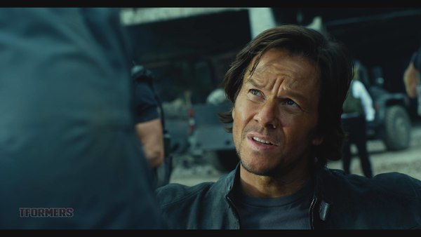 Transformers The Last Knight   Extended Super Bowl Spot 4K Ultra HD Gallery 036 (36 of 183)